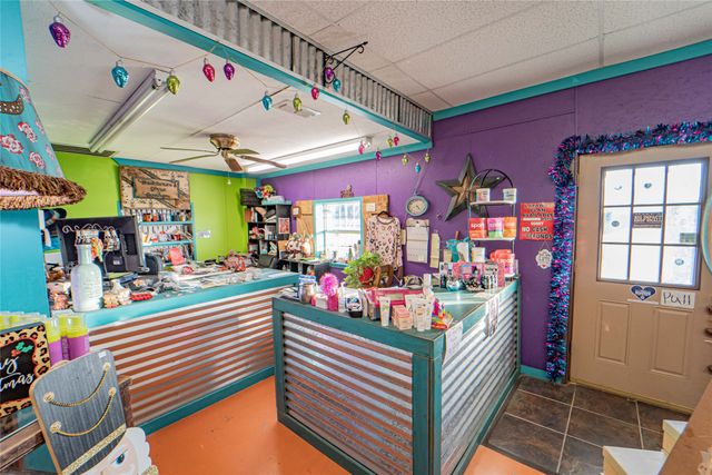 3402 W Walker Street, Breckenridge, TX 76424