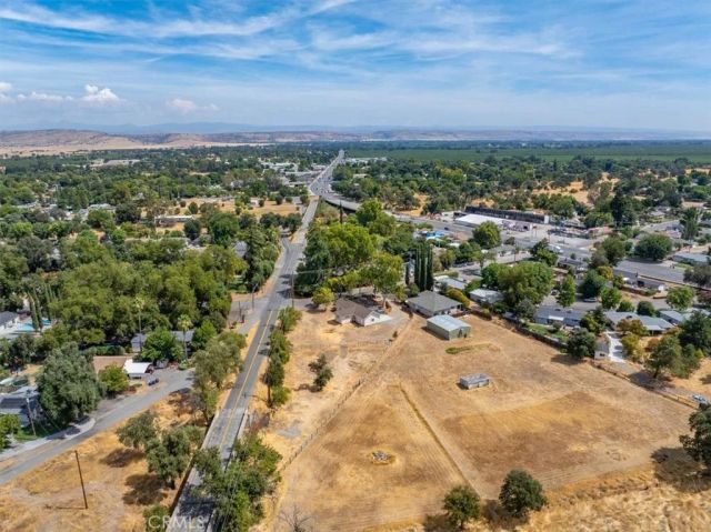 5 Gurnsey Avenue, Red Bluff, CA 96080