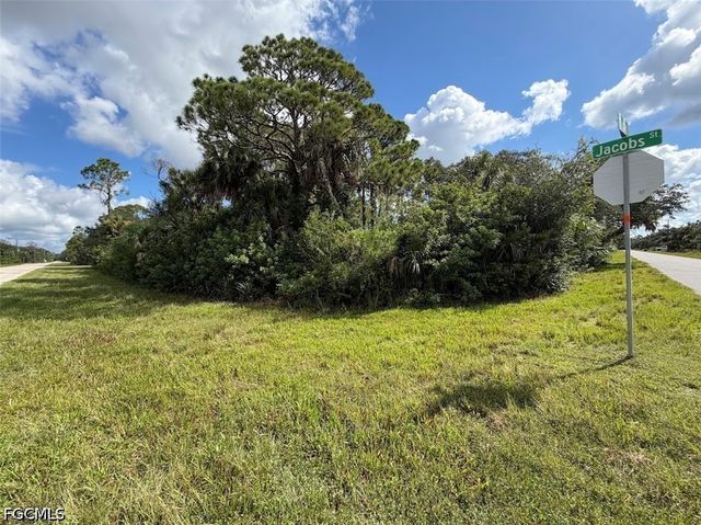 1184 Jacobs ST, Port Charlotte, FL 33953