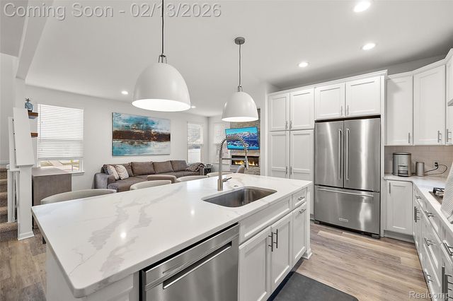 4201 Kent Road, Royal Oak, MI 48073