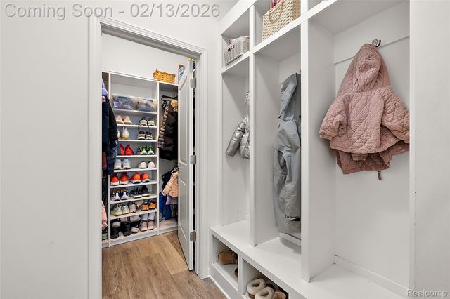 4201 Kent Road, Royal Oak, MI 48073