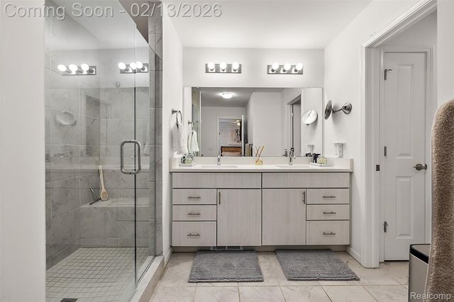 4201 Kent Road, Royal Oak, MI 48073