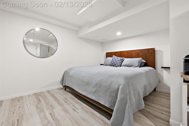 4201 Kent Road, Royal Oak, MI 48073