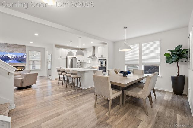 4201 Kent Road, Royal Oak, MI 48073