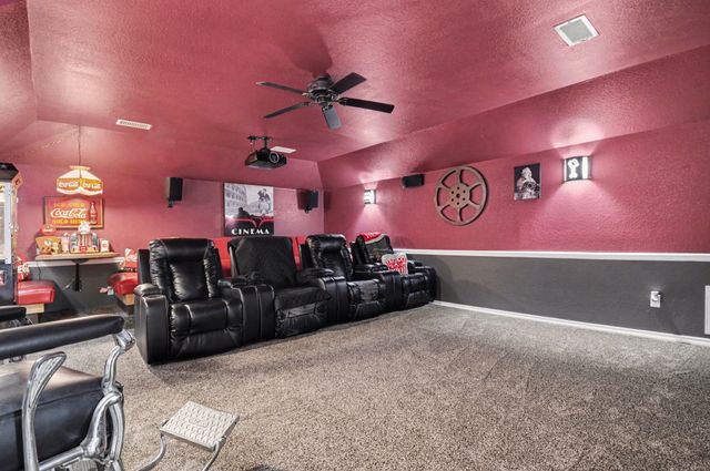 2811 Gilmer Street, Caddo Mills, TX 75135