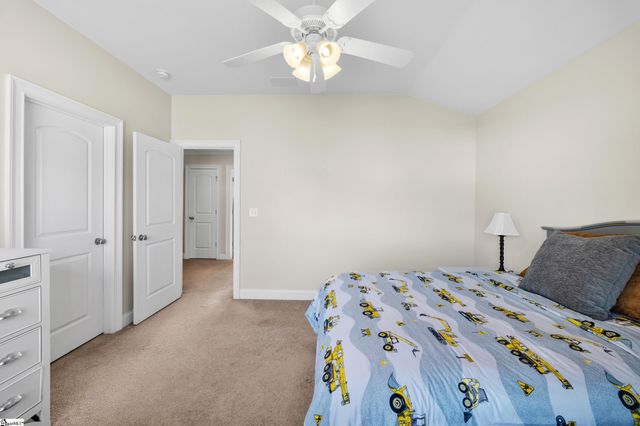 190 Raven Falls Lane, Simpsonville, SC 29681