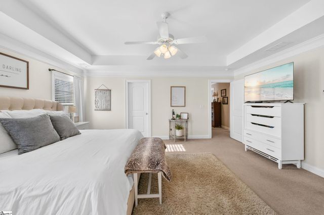 190 Raven Falls Lane, Simpsonville, SC 29681