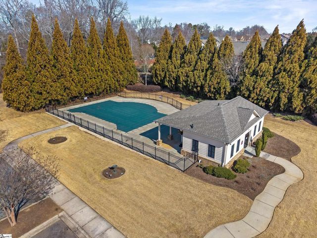 190 Raven Falls Lane, Simpsonville, SC 29681