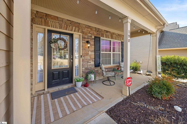 190 Raven Falls Lane, Simpsonville, SC 29681