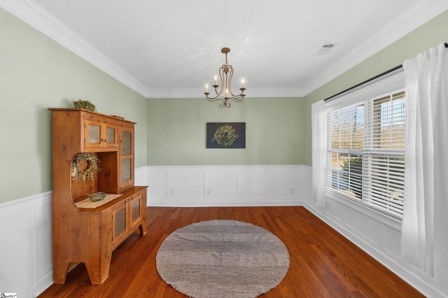 190 Raven Falls Lane, Simpsonville, SC 29681