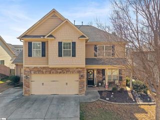 190 Raven Falls Lane, Simpsonville, SC 29681