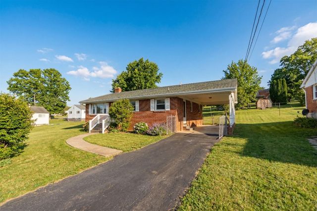 208 GEORGE ST, Staunton, VA 24401