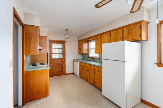 208 GEORGE ST, Staunton, VA 24401