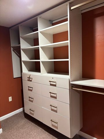 100 Captain Eames Cir 100, Ashland, MA 01721