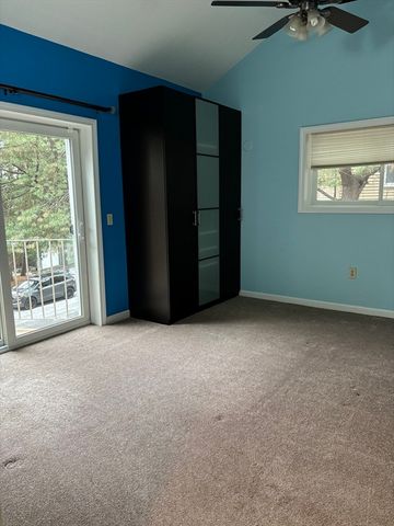 100 Captain Eames Cir 100, Ashland, MA 01721