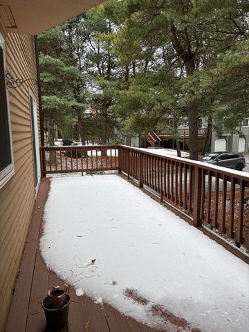 100 Captain Eames Cir 100, Ashland, MA 01721