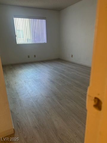 1321 Keifer Lane 101, Las Vegas, NV 89128