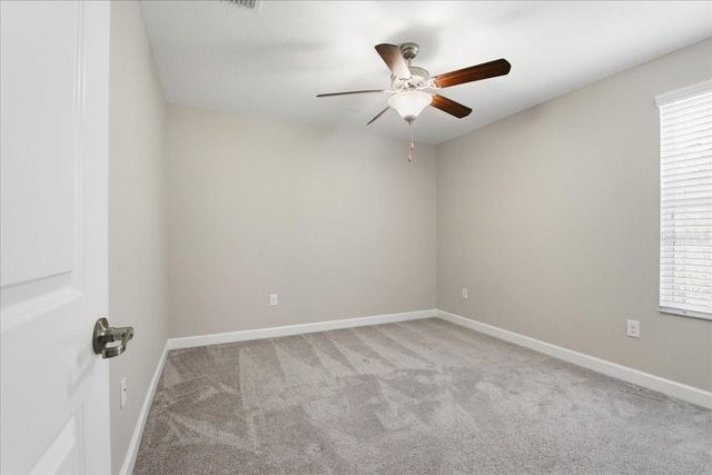 1695 LUDINGTON AVENUE, Wesley Chapel, FL 33543