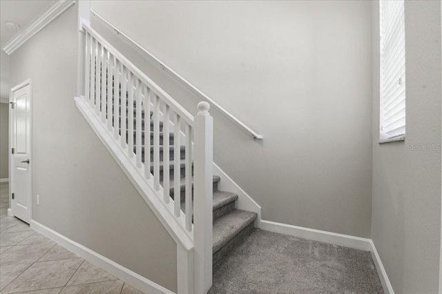 1695 LUDINGTON AVENUE, Wesley Chapel, FL 33543