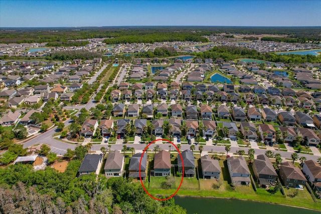 1695 LUDINGTON AVENUE, Wesley Chapel, FL 33543