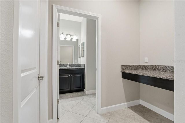 1695 LUDINGTON AVENUE, Wesley Chapel, FL 33543