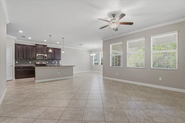 1695 LUDINGTON AVENUE, Wesley Chapel, FL 33543