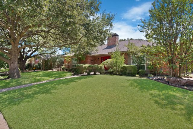 1818 Sara Lane, Richardson, TX 75081