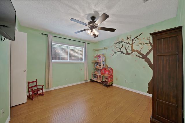 1818 Sara Lane, Richardson, TX 75081