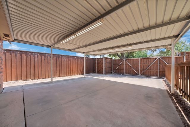 1818 Sara Lane, Richardson, TX 75081