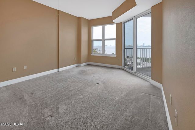 2801 S Ridgewood Ave Unit 716, South Daytona, FL 32119