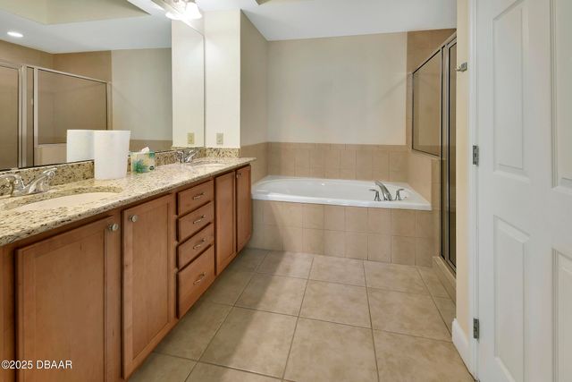 2801 S Ridgewood Ave Unit 716, South Daytona, FL 32119