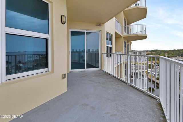 2801 S Ridgewood Ave Unit 716, South Daytona, FL 32119