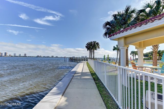 2801 S Ridgewood Ave Unit 716, South Daytona, FL 32119