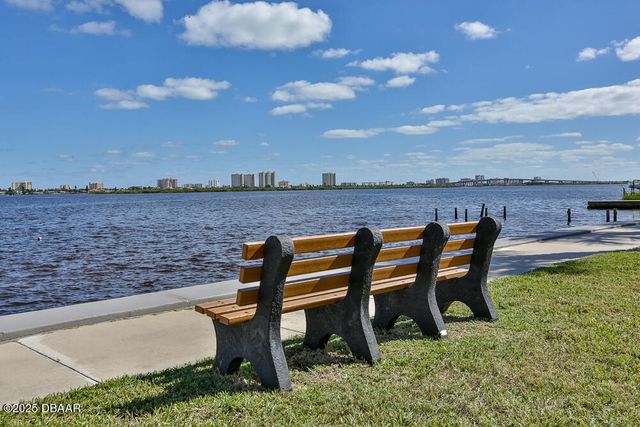 2801 S Ridgewood Ave Unit 716, South Daytona, FL 32119