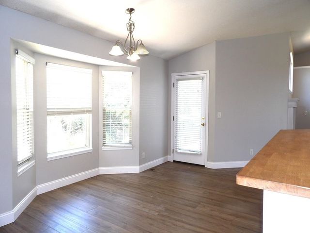 2218 E Tall Tree Rd, Derby, KS 67037