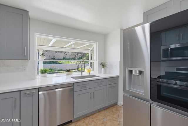 786 Capitan Street, Newbury Park, CA 91320