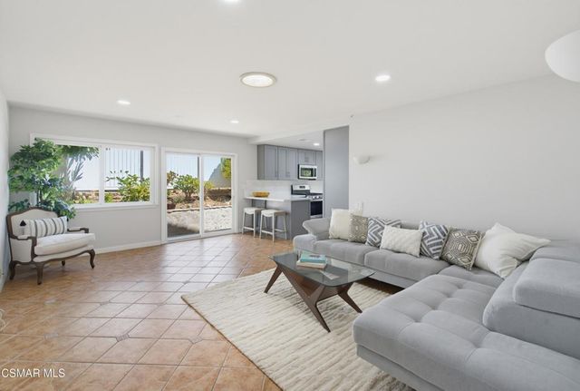 786 Capitan Street, Newbury Park, CA 91320