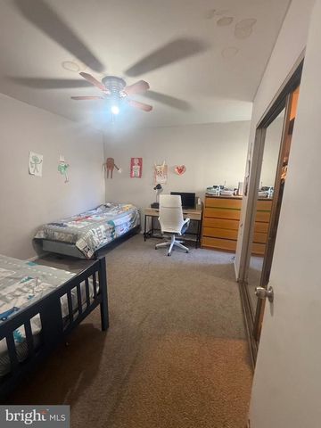 211 W CLINTON AVE, Oaklyn, NJ 08107