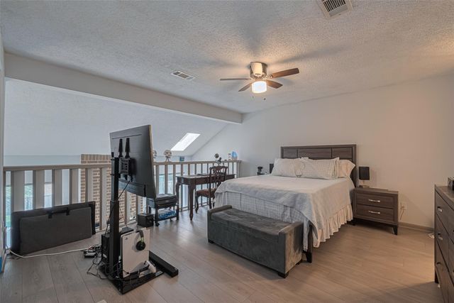 13798 Hollowgreen Drive 305, Houston, TX 77082