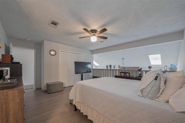 13798 Hollowgreen Drive 305, Houston, TX 77082