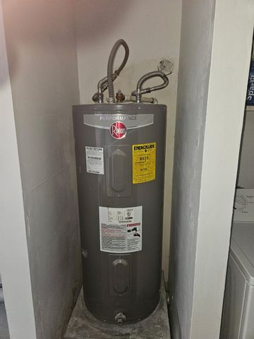 13798 Hollowgreen Drive 305, Houston, TX 77082