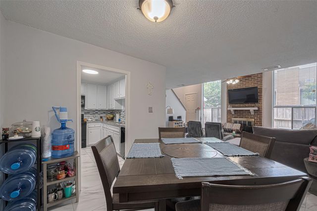 13798 Hollowgreen Drive 305, Houston, TX 77082