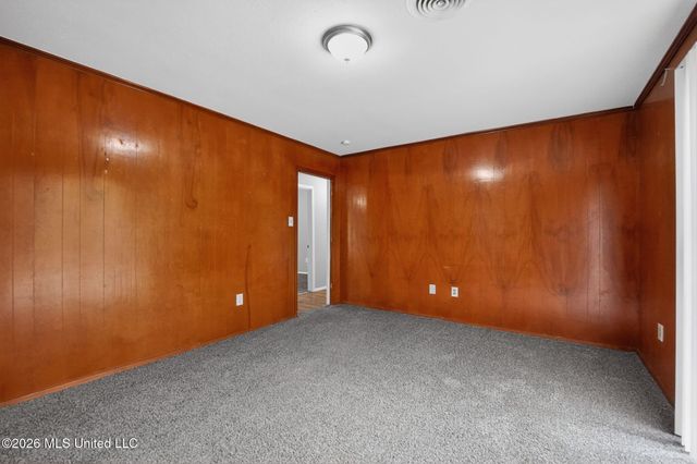 1027 Autumn Street, Jackson, MS 39212