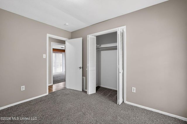 1027 Autumn Street, Jackson, MS 39212