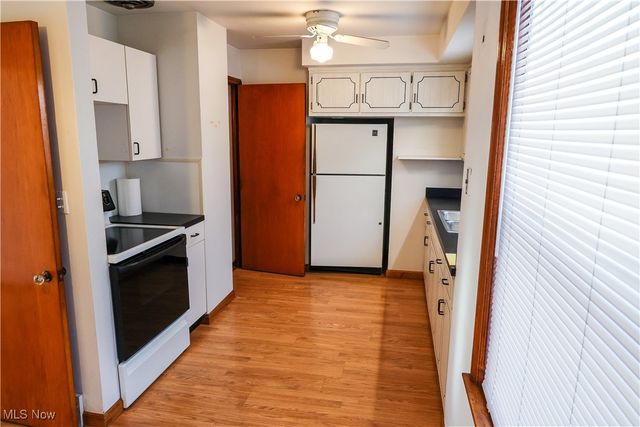 5979 Twin Lakes Drive, Parma, OH 44129