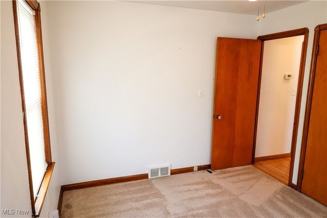 5979 Twin Lakes Drive, Parma, OH 44129