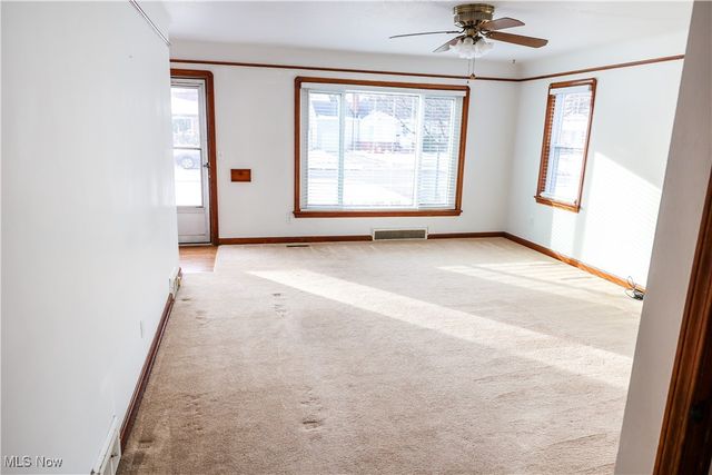 5979 Twin Lakes Drive, Parma, OH 44129