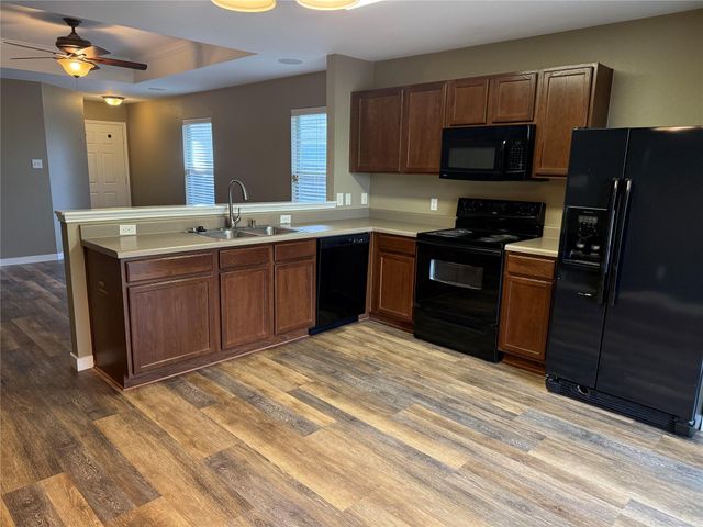 11524 Ashbrook DR, Manchaca, TX 78652