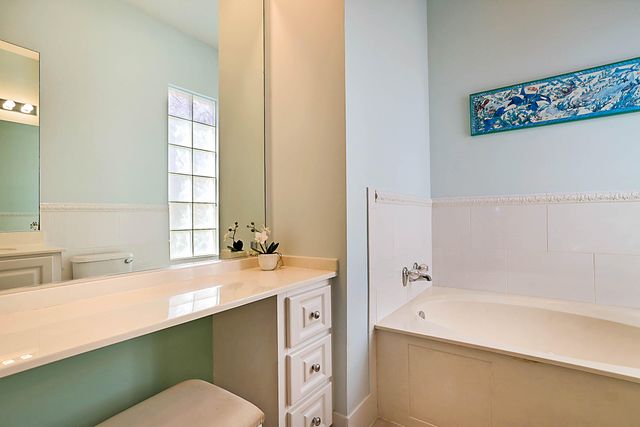 1226 SW Eagleglen Place Place, Stuart, FL 34997