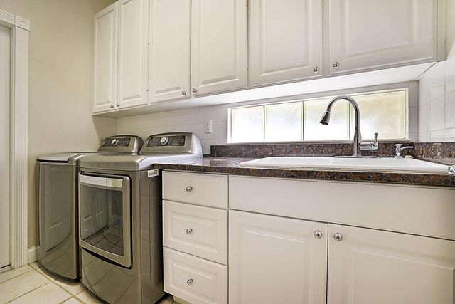 1226 SW Eagleglen Place Place, Stuart, FL 34997